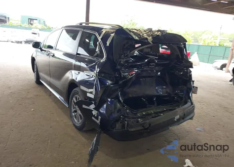 2023 Toyota Sienna Le z USA, uszkodzony, nr VIN 5TDBRKEC5PS175297